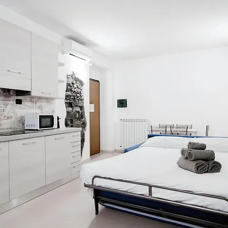 Blue Loft - The House Of Travelers Apartment Como Exterior photo